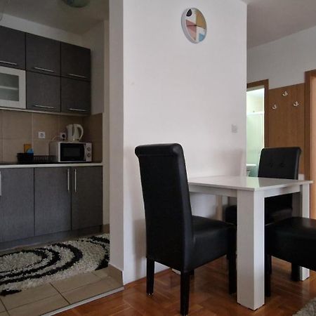 Centar S Nis Exterior foto